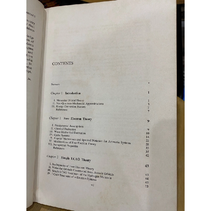 MOLECULAR ORBITAL THEORIES OF BONDING IN ORGANIC MOLECUES - ROBERT L. FLURRY, JR 313816