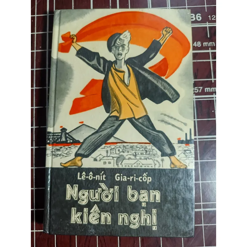 Người bạn kiên nghị - Lê-ô-nít Gia-ri-cốp 754680