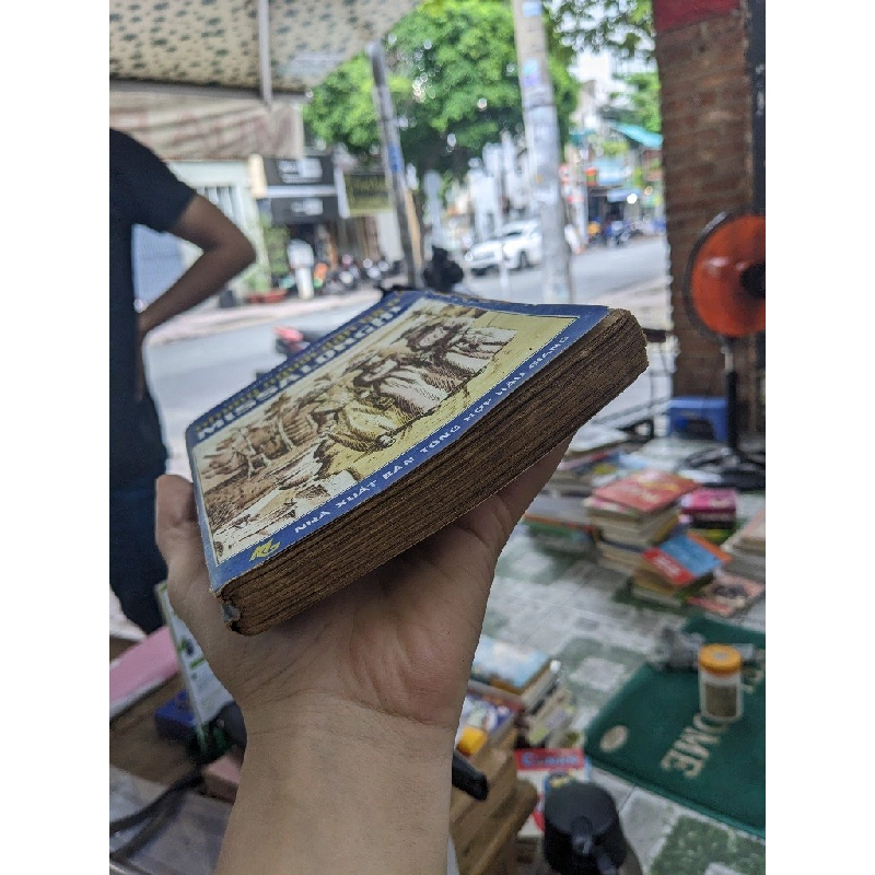 Những người đàn bà ở Missalonghi - Colleen McCullough 179013