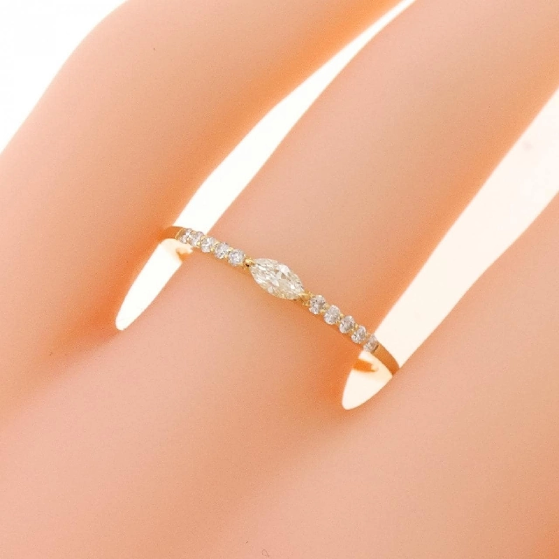 【Sản phẩm mới】Nhẫn kim cương K18YG 0.15CT 669645