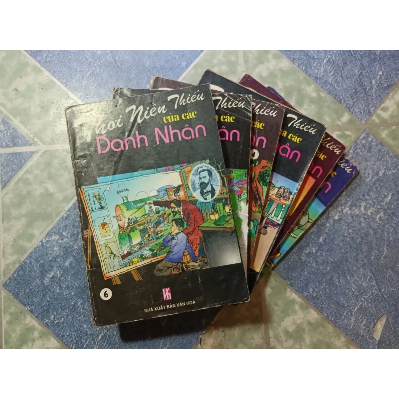 Thời niên thiếu của các danh nhân 6 tập ( truyện tranh) 975177