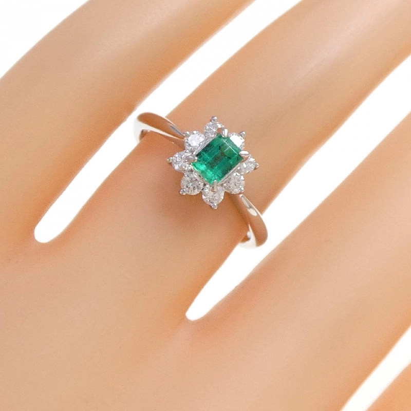 Nhẫn Emerald PT900 0.30CT 667525
