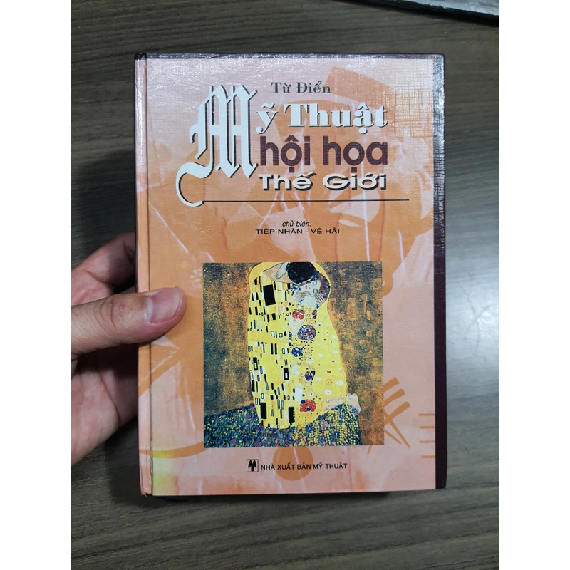 Từ điển mỹ thuật hội họa thế giới 499582