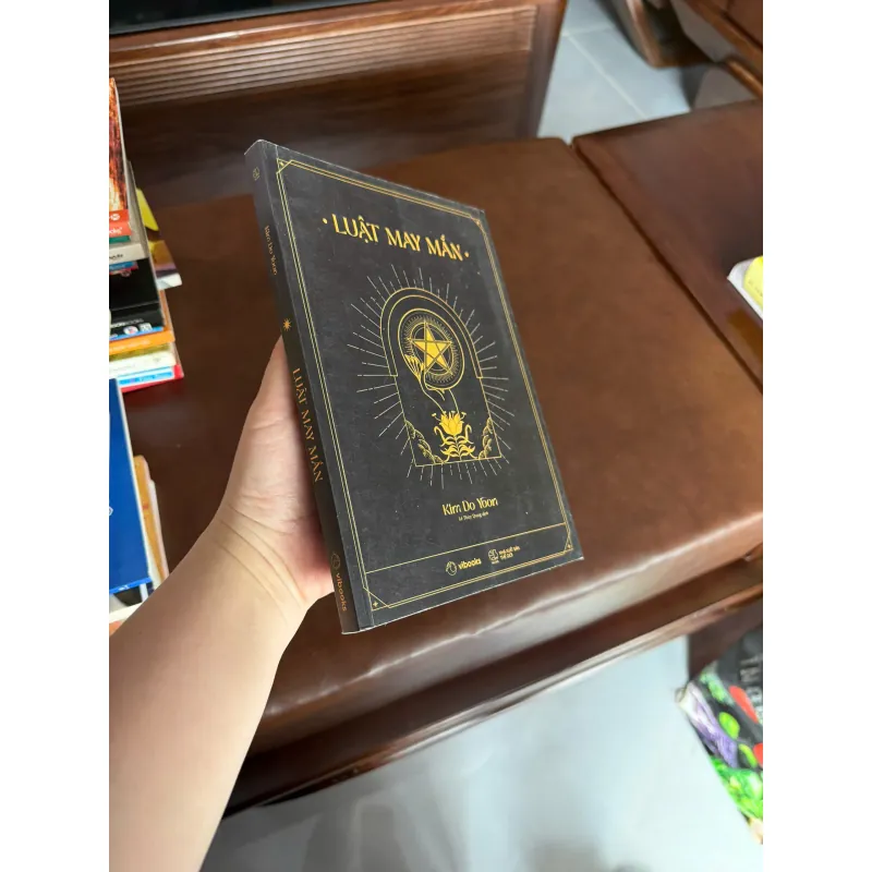 LUẬT MAY MẮN – Kim Do Yoon - K4 1024803