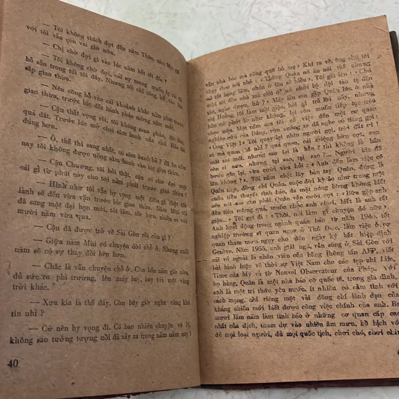 Gặp gỡ cuối năm - Nguyễn Khải - 1985s 1019242