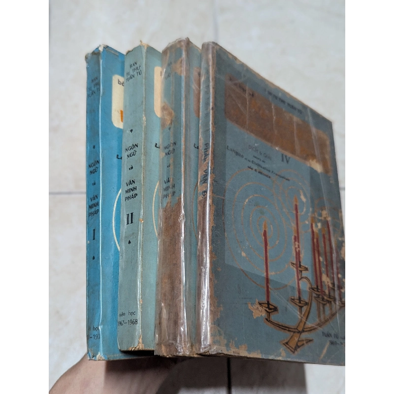 Ngôn ngữ và văn minh pháp - Ban Tu thư Tuấn Tú 128276