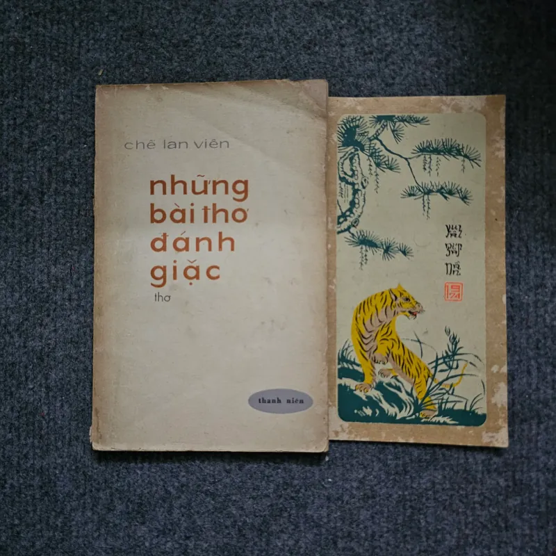 Những bài thơ đánh giặc - chế lan viên - có chữ ký 747374