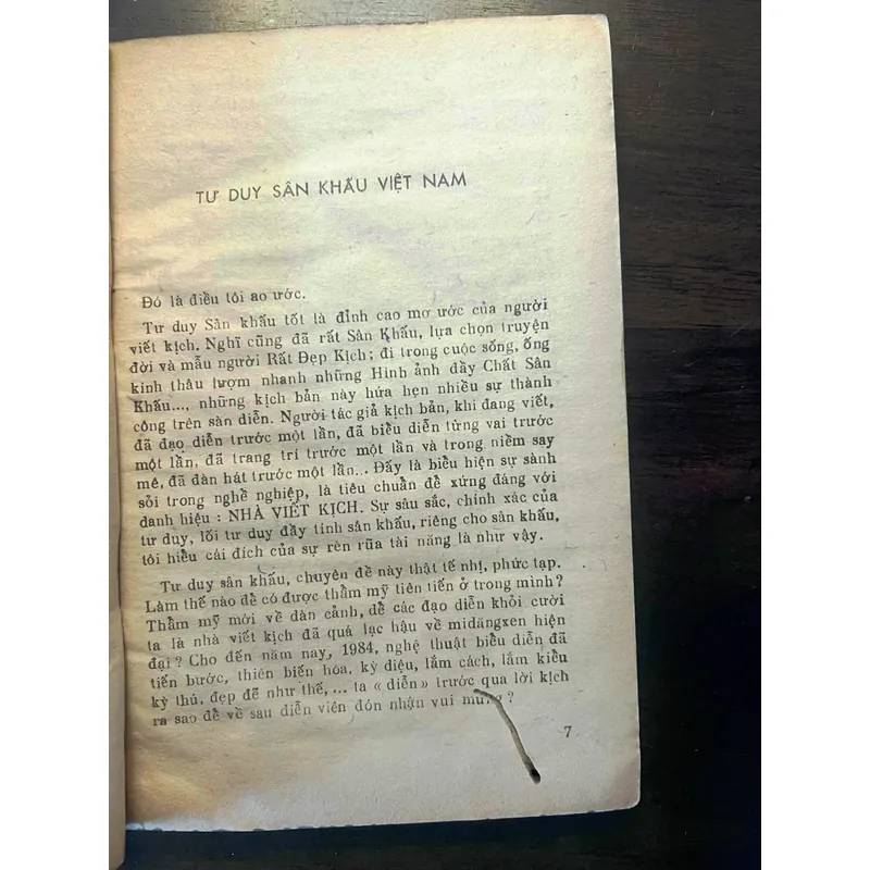 Nhất định viết được kịch 610736