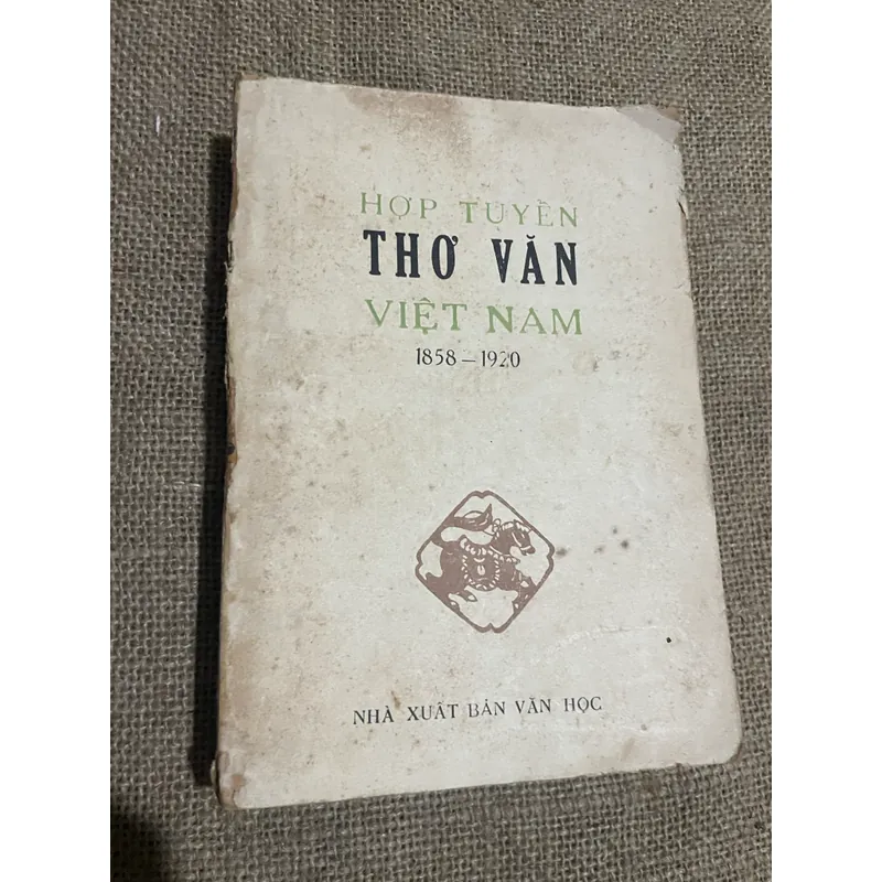 Thơ văn Việt Nam 1958-1920 593011