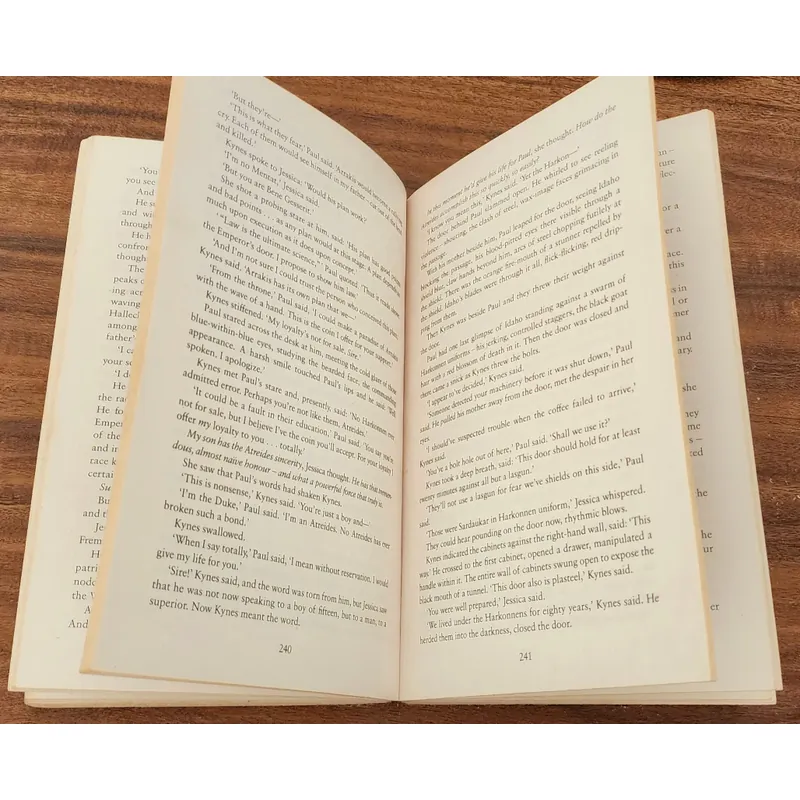 DUNE - Frank Herbert  720367