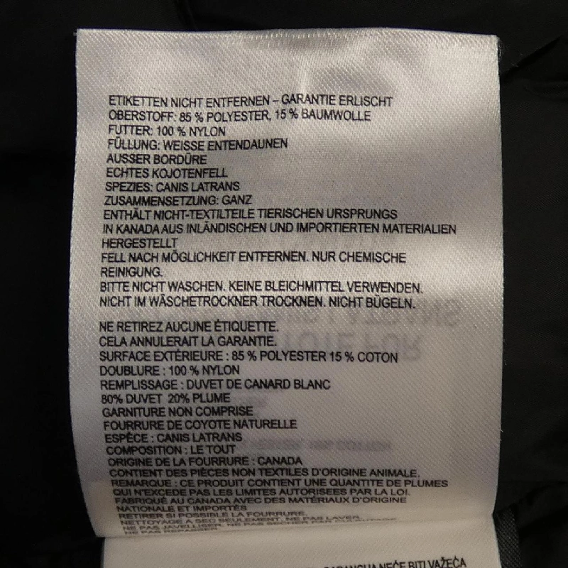 Áo khoác lông vũ Labrador 7967JL của Canada Goose 629403