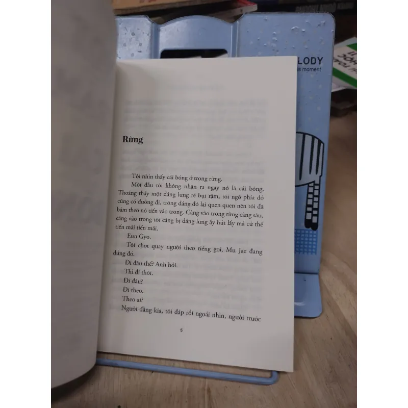 Sách: Một trăm cái bóng - TG: Hwang Jungeun (B1) 795829