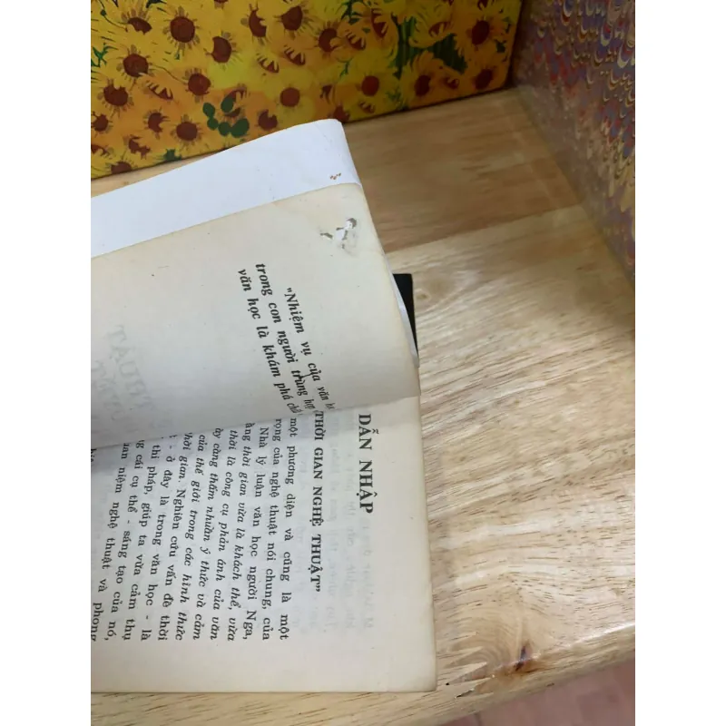 Thời Gian Nghệ Thuật Trong Tiểu Thuyết Vũ Trọng Phụng - Bùi Văn Tiếng 927512