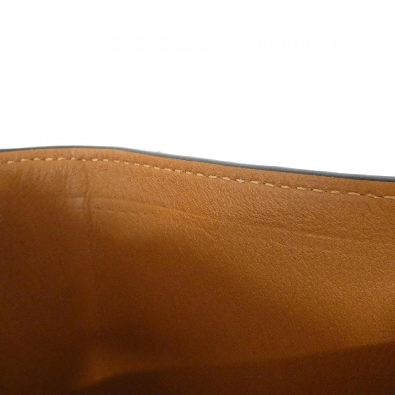 Ví Loewe C821S27X02 622403