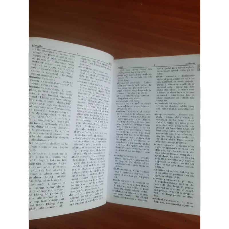 Từ điển Anh-Việt  748153