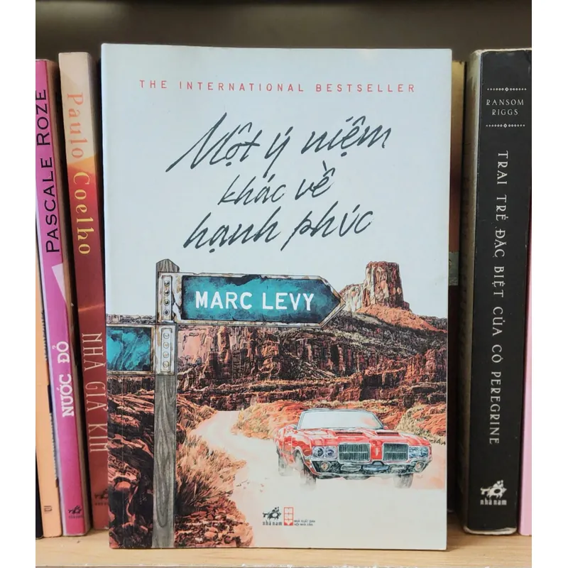 Tiểu thuyết Pháp của Marc Levy: MỘT Ý NIỆM KHÁC VỀ HẠNH PHÚC 705486