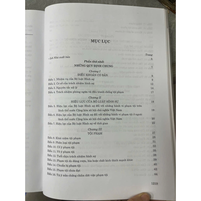 BÌNH LUẬN KHOA HỌC BỘ LUẬT HÌNH SỰ HIỆN HÀNH 533757