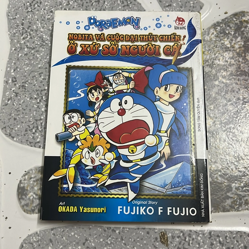 Truyện tranh Doraemon Nobita và cuộc đại chiến ở dứ sở người cá 517771