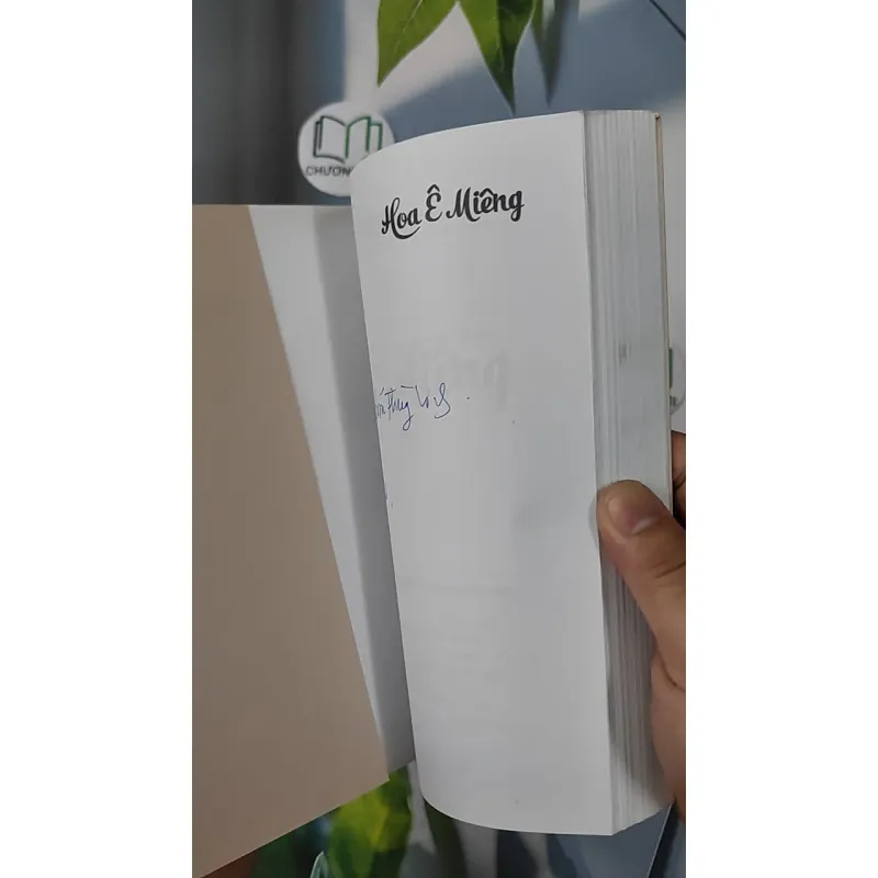 Hoa Ê Miêng - Ký Sự & Chân Dung - Châu La Việt 798373