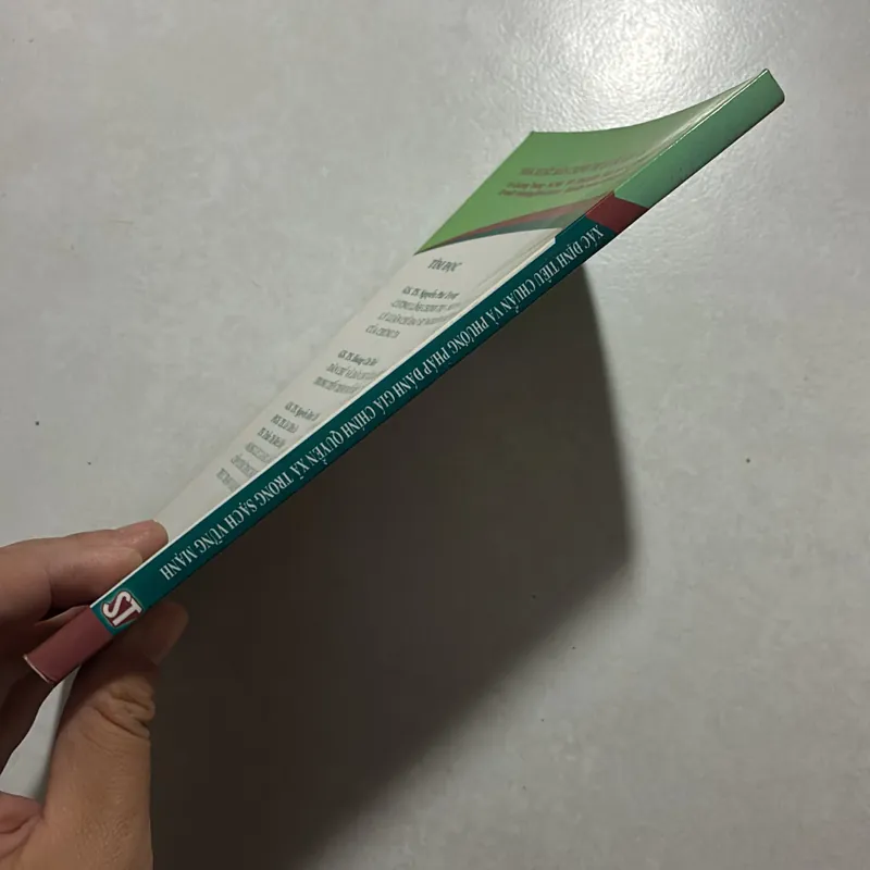 Xác định tiêu chuẩn và phương pháp đánh giá Chính quyền xã trong sạch vững mạnh 727027