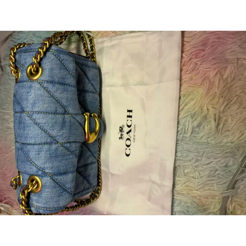 Coach Quilted Tabby Shoulder Bag 20 đã sử dụng vài lần 1000002