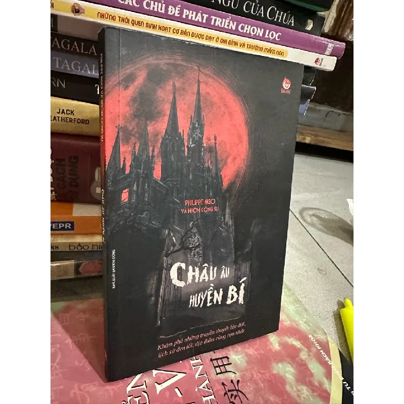 Châu Âu huyền bí - Philippe Ngo 606387