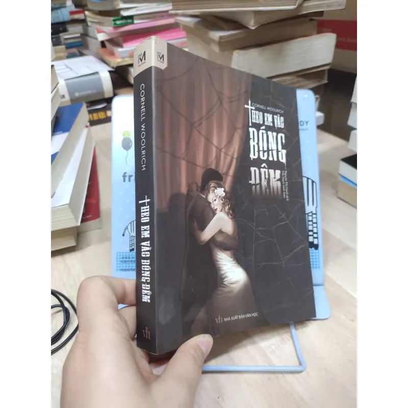 Sách: Theo em vào bóng đêm - TG: Cornell Woolrich (B1) 934130