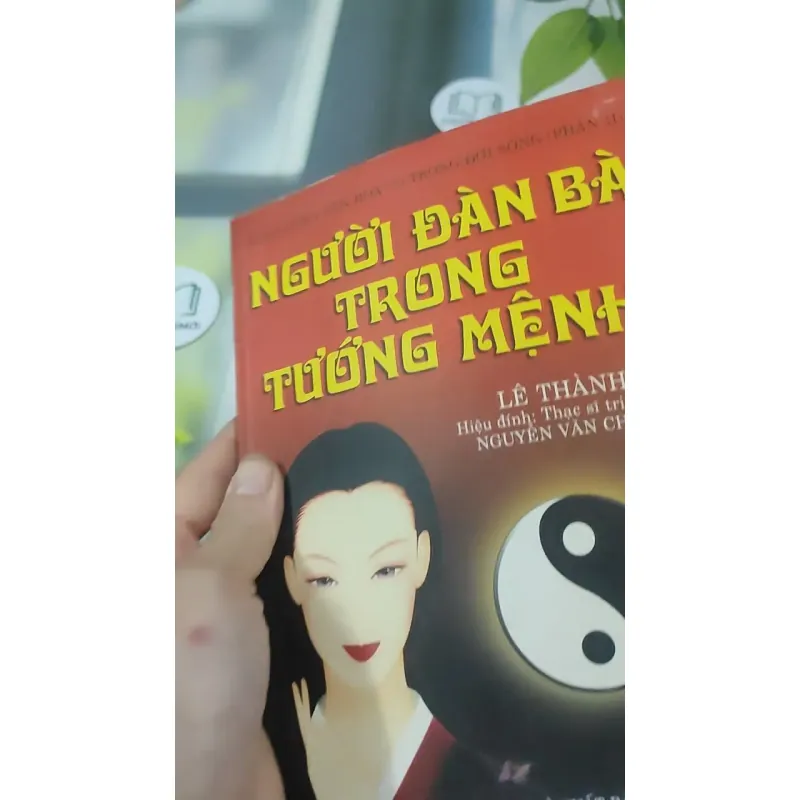 Người Đàn Bà Trong Tướng Mệnh - Lê Thành 727384