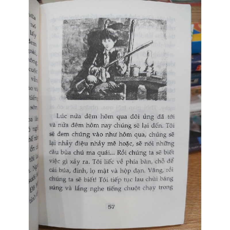 Đôi ủng ma 550504