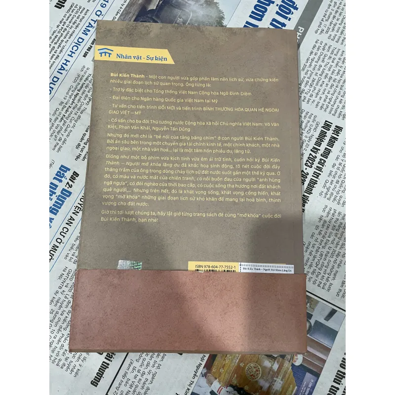 Bùi Kiến Thành - Người Mở Khóa Lãng Du (Hồi Ký) - Ấn bản đặc biệt 1001440