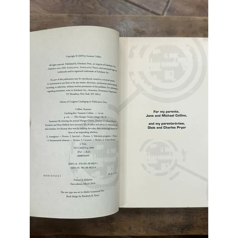 Catching Fire - Suzanne Collins (Hunger Games Series #2) 736197