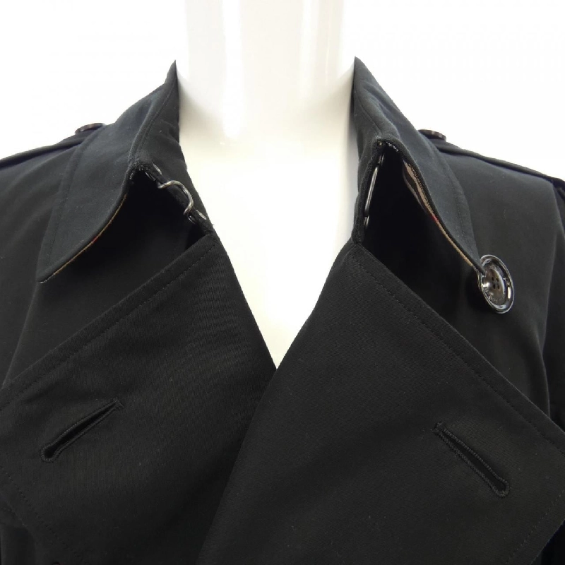 Áo khoác BURBERRY - Hàng hiệu Authentic 897447