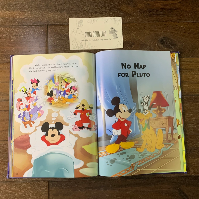 Sách ngoại văn Sweet Dreams, Mickey, Used, Bìa cứng đục lỗ, chất lượng như hình 492671
