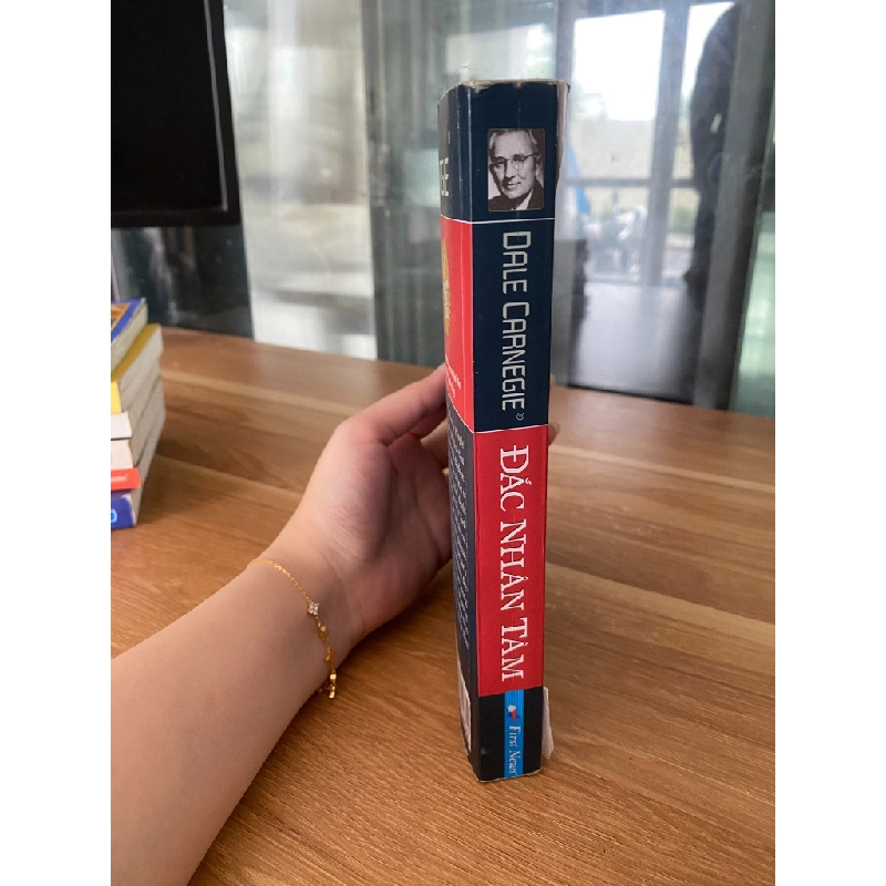 Đắc Nhân Tâm - Dale Carnegie 532278