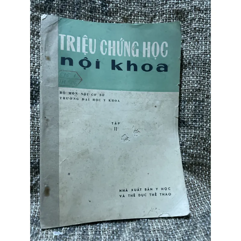 Triệu chứng học nội khoa - hơn 220 trang khổ lớn  1009129