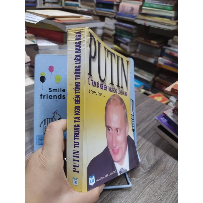 Sách: Putin từ trung tá KGB đến tổng thống Liên Bang Nga (A2) 607405