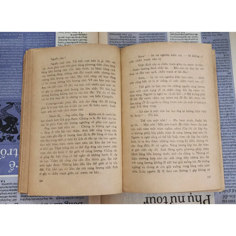 Tiểu thuyết VỊNH MÕM ĐEN (1978) - Nhà văn Konstantin Georgiyevich Paustovsky 711588