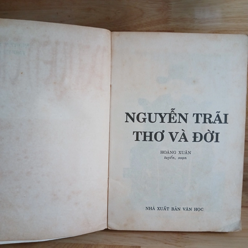 Nguyễn Trãi - Thơ Và Đời (Hoàng Xuân tuyển, soạn) 482434