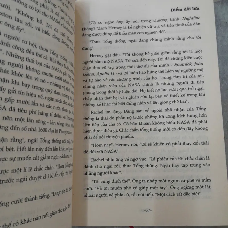 ĐIỂM DỐI LỪA - DAN BROWN 739677