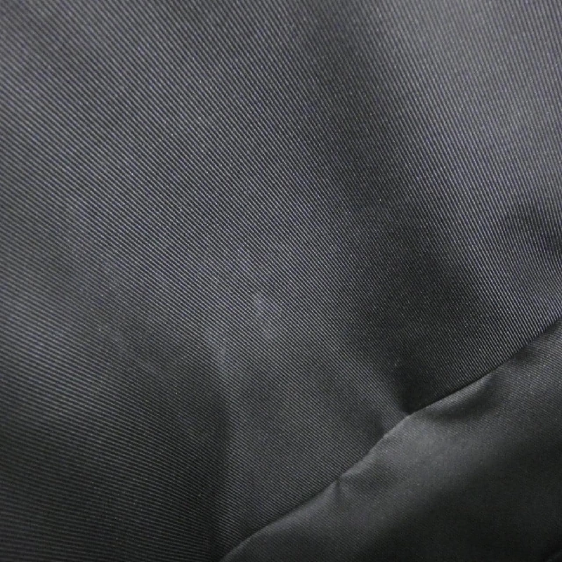 Túi xách vai Louis Vuitton Monogram (N°7) Wheel Box M59706 608978