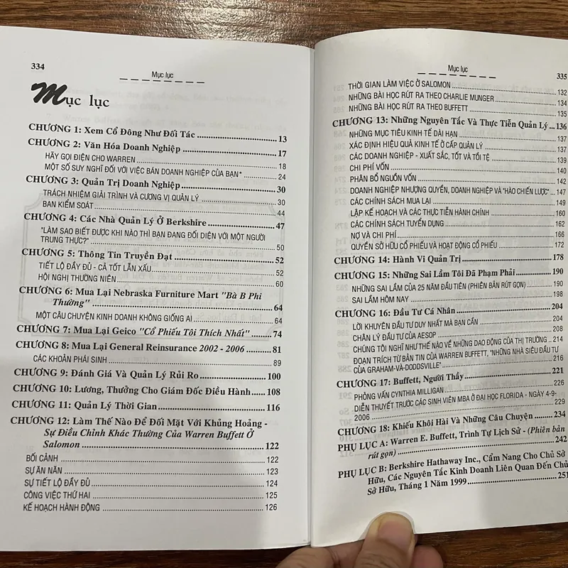 Warren Buffett trong kinh doanh những nguyên tắc từ nhà hiền triết Omaha (k3) 603640