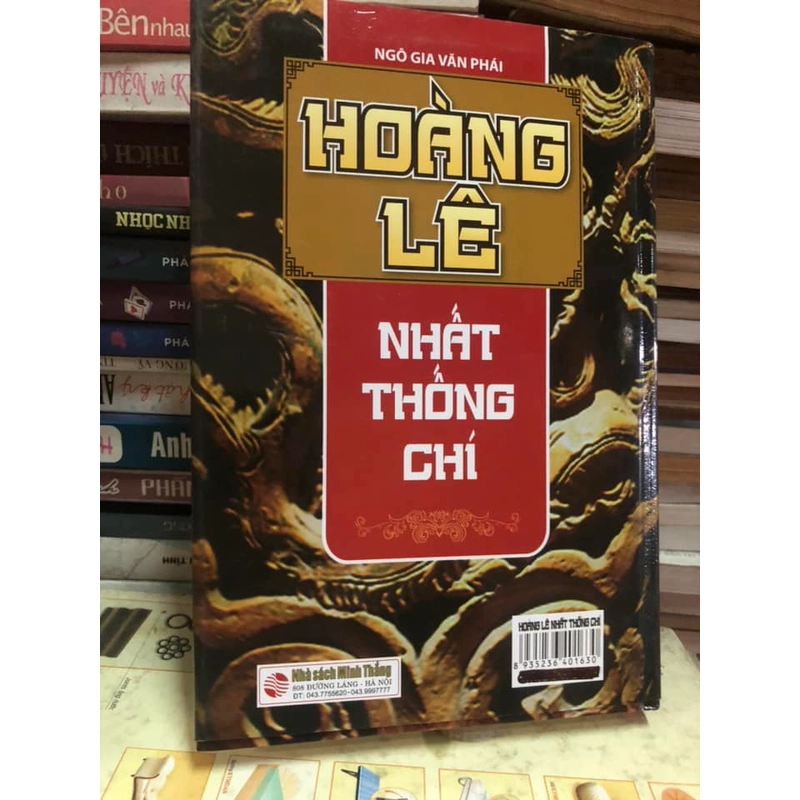 Sách Hoàng Lê Nhất Thống Chí - Ngô Gia Văn Phái nguyên tác 307086