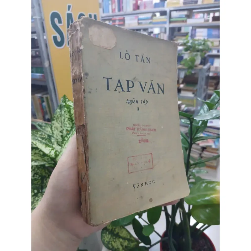 TẠP VĂN TUYỂN TẬP 2 - LỖ TẤN (Trương Chính dịch) 936693