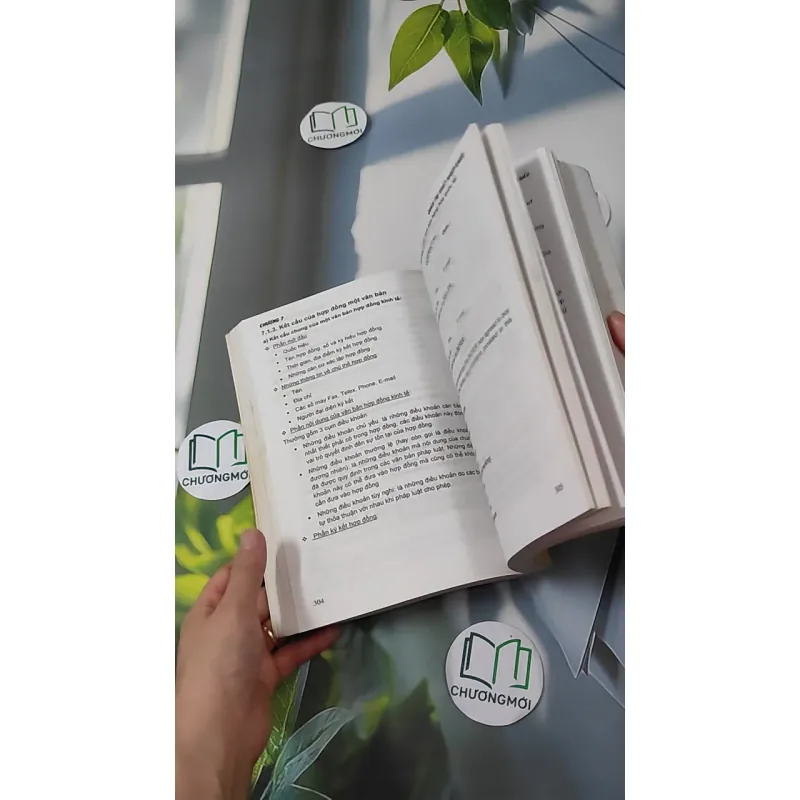 Quản trị xuất nhập khẩu - Đoàn Thị Hồng Vân & Kim Ngọc Đạt 1018850