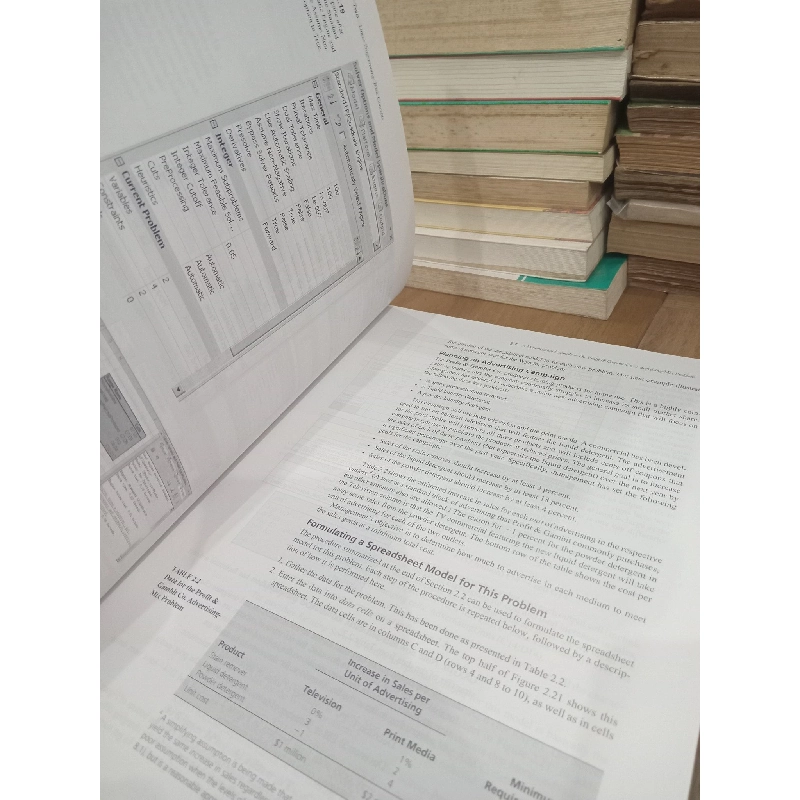 Introduction to Management Science - Frederick S. Hillier, Mark S. Hillier 970716