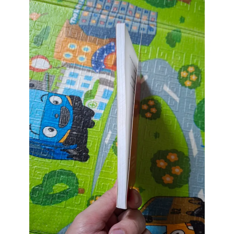 Chuyện tình trong cung Nguyễn  785184