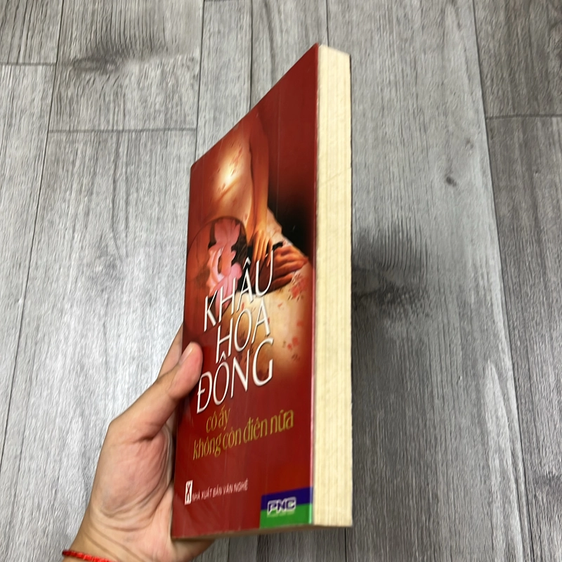 Cô ấy không còn điên nữa. 1b2 539095