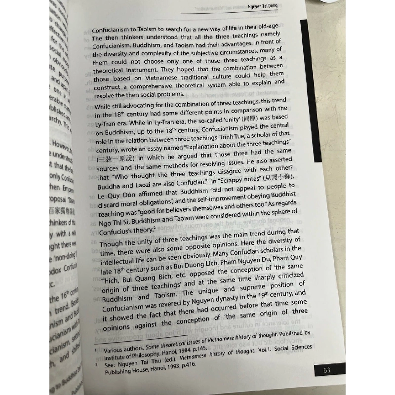 Vietnam philosophical thought issues of the past and modern age - Pham Van Duc, Tran Tuan Phong 1004602