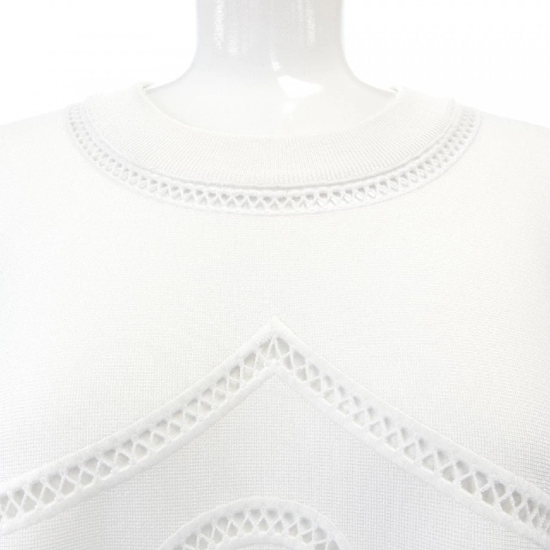 【Mã giảm giá】Burberry BURBERRY Áo 643497