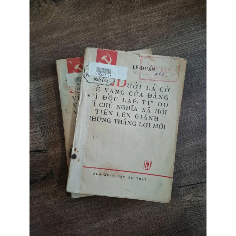 Dưới lá cờ vẻ vang của Đảng, vì độc lập, tự do, vì chủ nghĩa xã hội - Lê Duẩn 718747